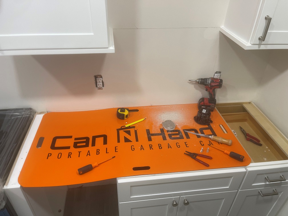Can-N-Hand on a construction site